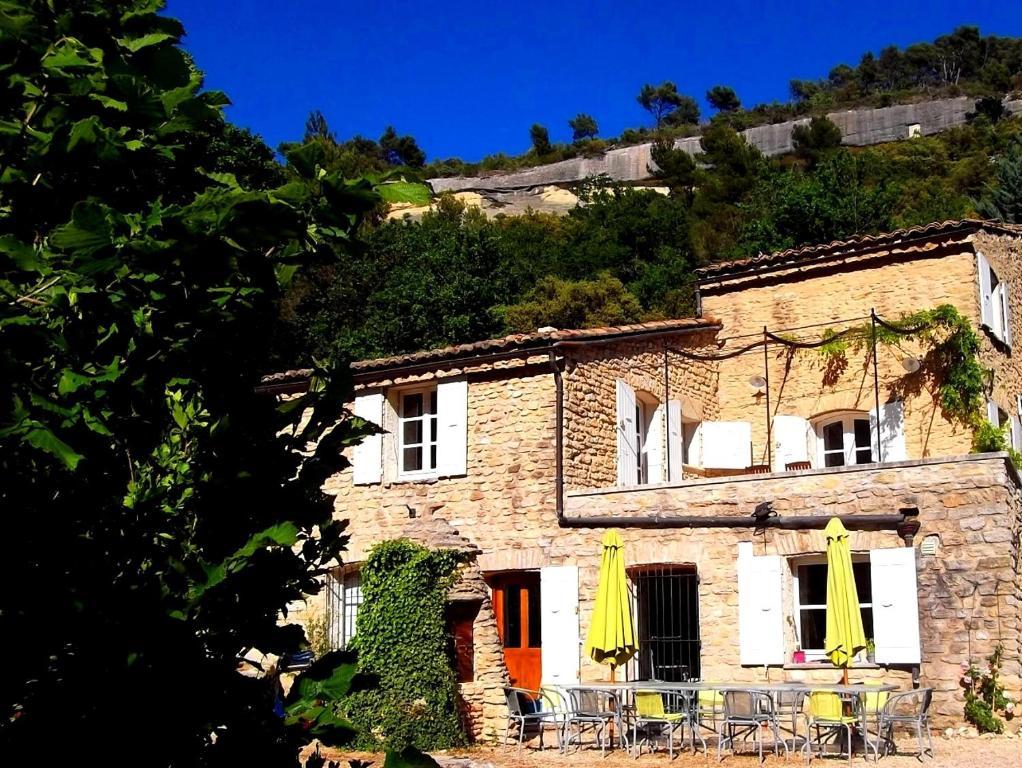 La Bastide Du Vallon Guest House Saumane-de-Vaucluse ภายนอก รูปภาพ